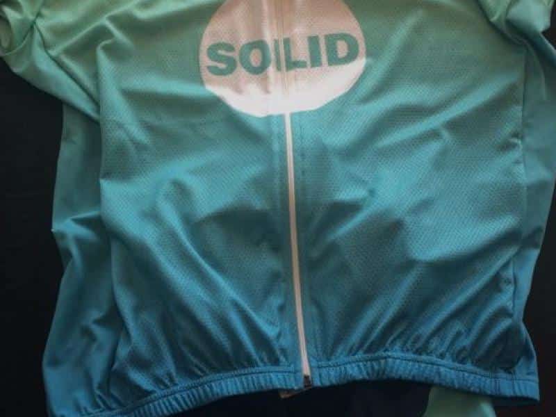 Nieuwe outfit voor fietsteam Kom op Tegen Kanker